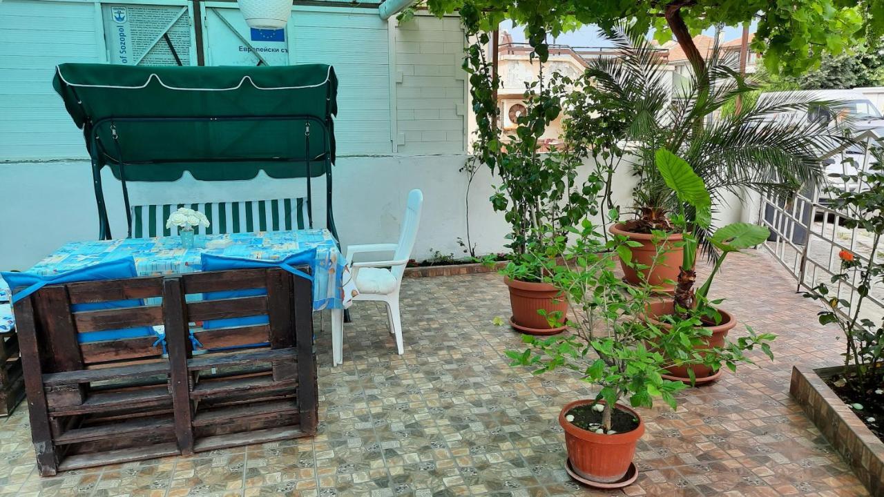 Guest House Zora Sozopol Eksteriør billede