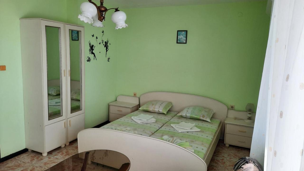 Guest House Zora Sozopol Eksteriør billede