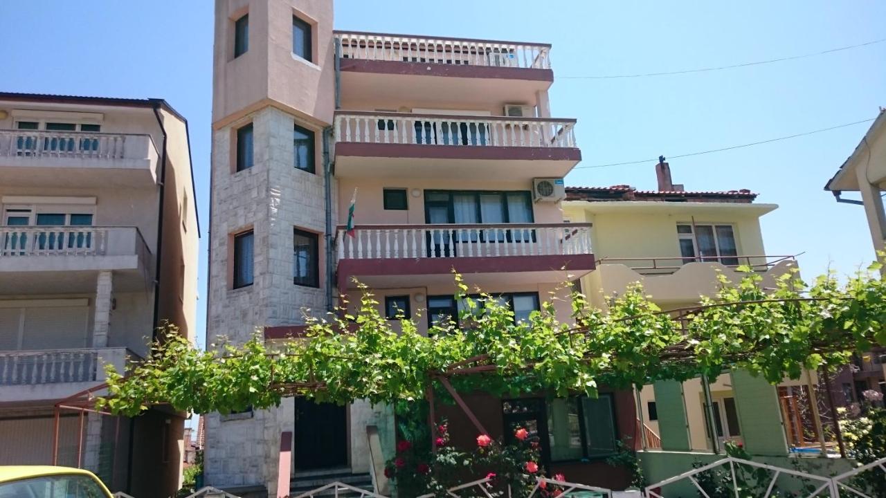 Guest House Zora Sozopol Eksteriør billede