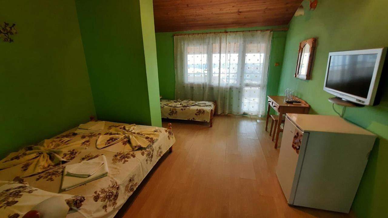 Guest House Zora Sozopol Eksteriør billede